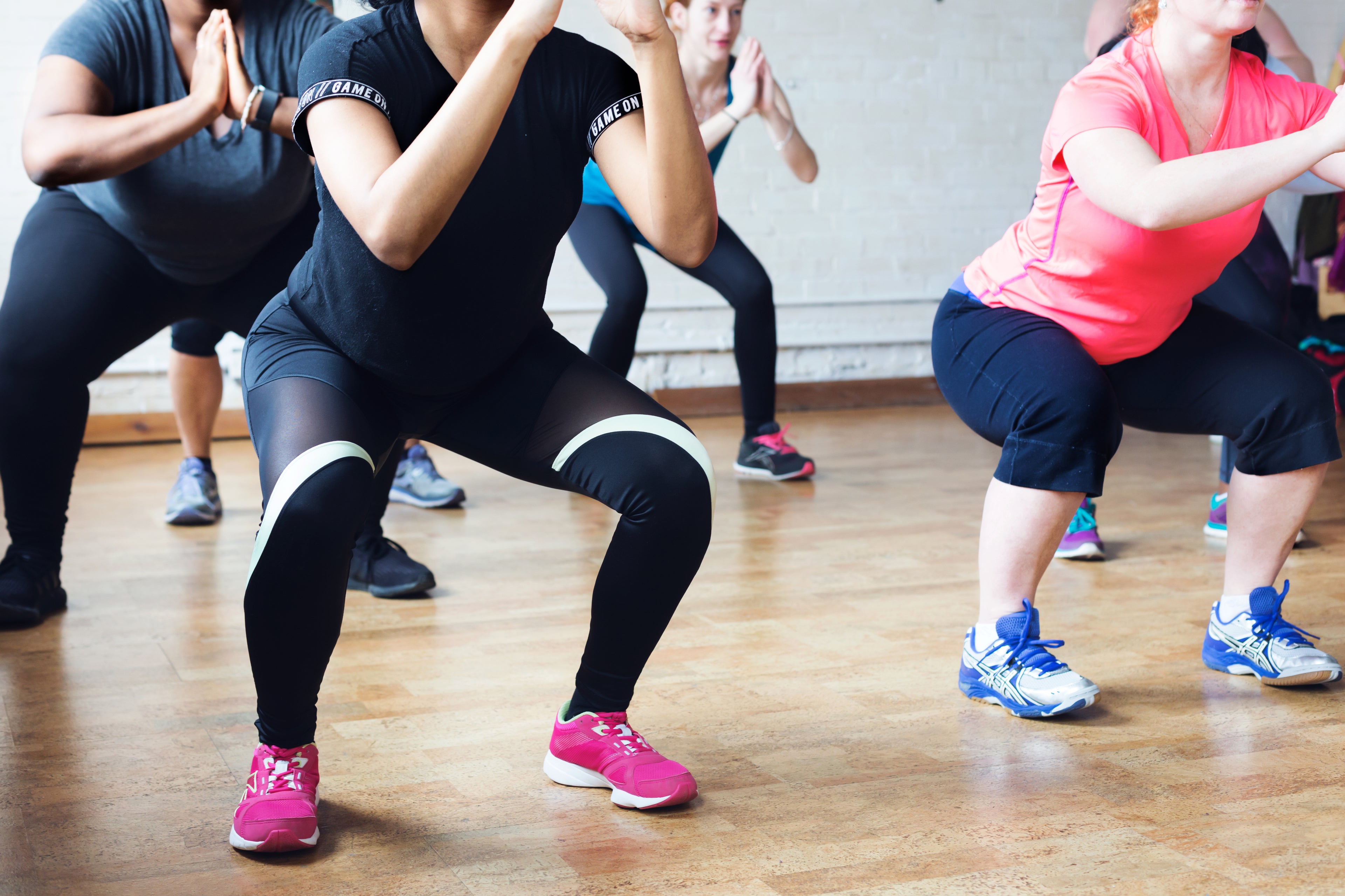 files/ladies-strong-squat_89edf542-69aa-4566-ba08-dd69fcdf5aff.jpg